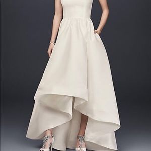 High low wedding dress
